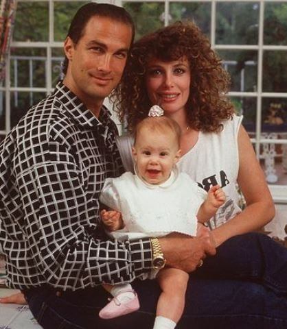 Young Annaliza Seagal with her parents Steven Seagal and Kelly LeBrock.